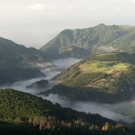 Azores Patio House Semesterbostad *
