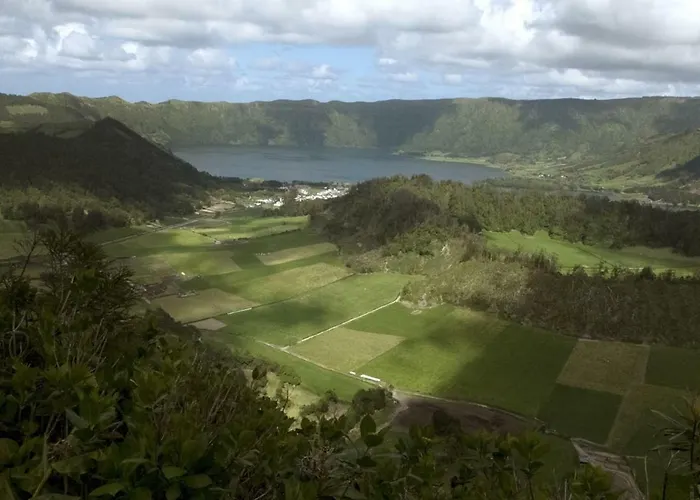 Azores Patio House Feriehus